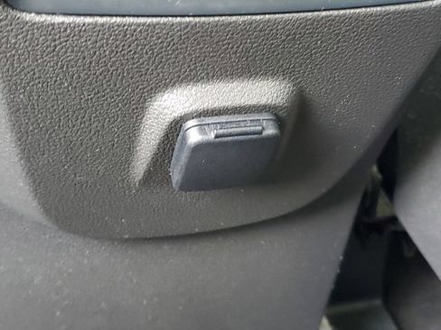 Used 2018 Ford Escape SEL w/ Canadian Touring Package AWD/4WD image 12