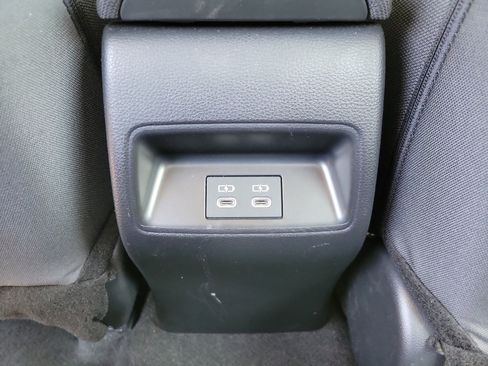 Used 2026 Toyota Corolla LE FWD image 8