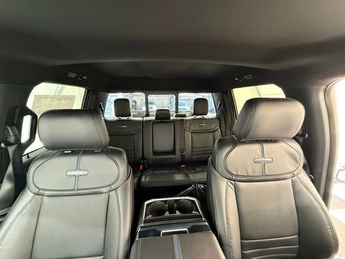 New 2025 Ford F150 Platinum w/ FX4 Off-Road Package image 27