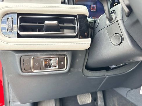 New 2025 Lincoln Aviator Reserve w/ Luxury Package image 32