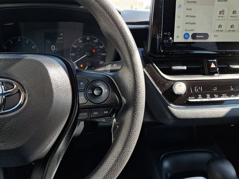 Used 2023 Toyota Corolla LE image 21