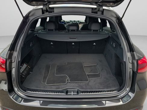 Certified 2026 Mercedes-Benz GLC 300 4MATIC image 5