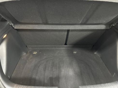 Used 2019 Hyundai Veloster 2.0 image 10