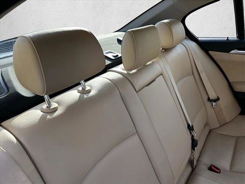 Used 2016 BMW 528i Sedan image 21