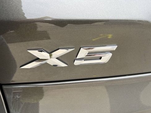 Certified 2025 BMW X5 xDrive40i w/ Climate Comfort Package image 7