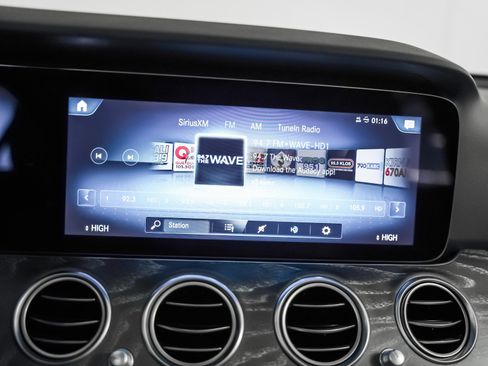 Certified 2021 Mercedes-Benz E 350 E 350 image 21