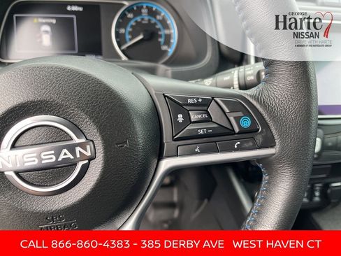 Certified 2025 Nissan Leaf SV Plus FWD image 31