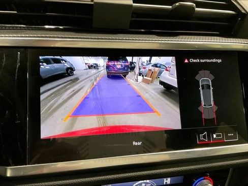 Certified 2025 Audi Q3 2.0T Premium w/ Convenience Package image 21