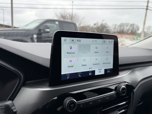 Used 2025 Ford Escape Active w/ Cold Weather Package image 17