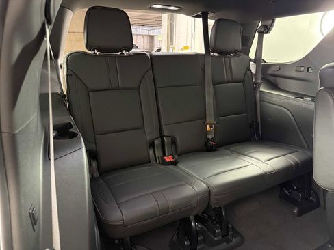 Used 2023 Chevrolet Tahoe RST w/ Luxury Package RWD image 13