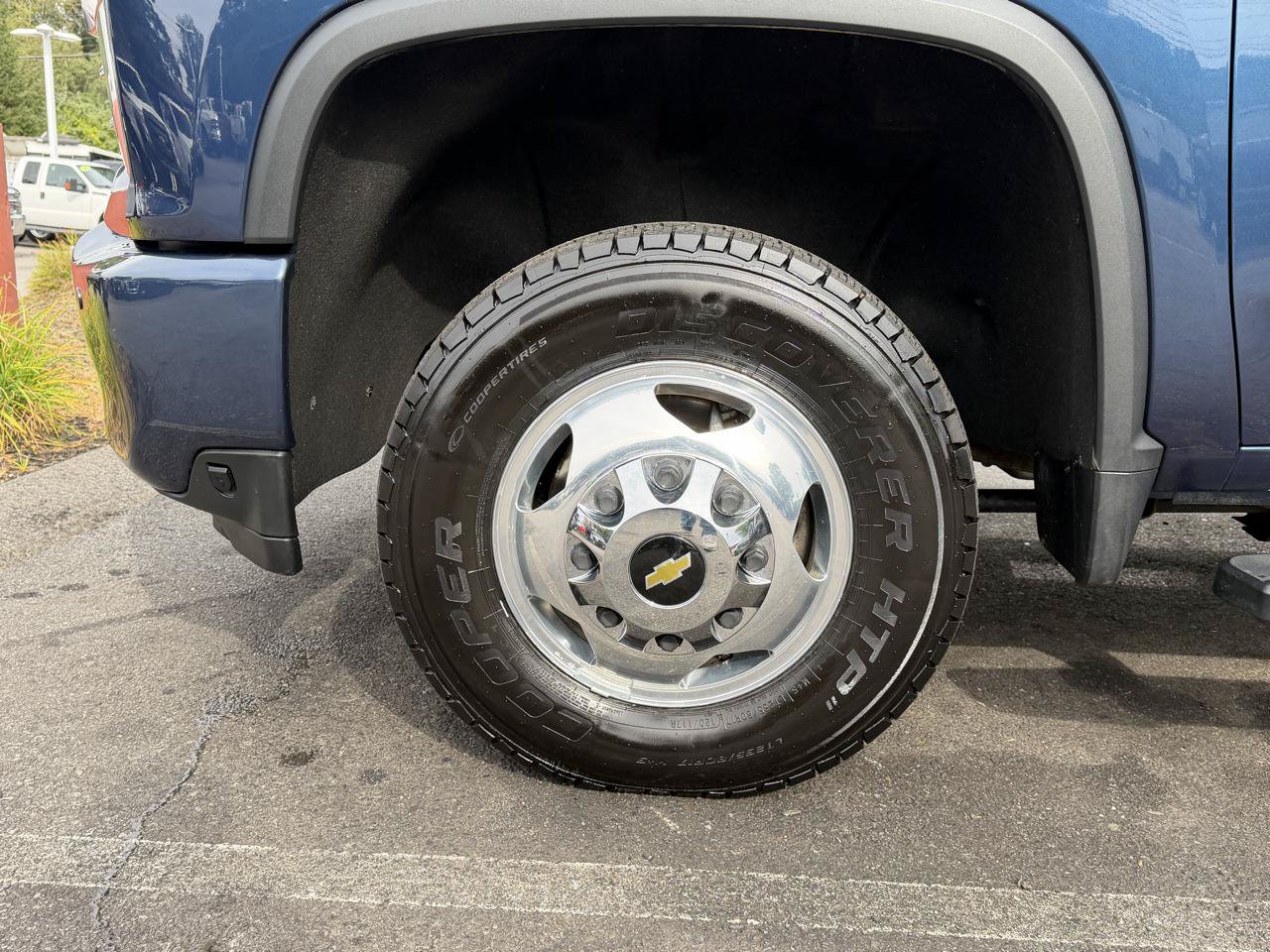 Used 2021 Chevrolet Silverado 3500 High Country w/ Snow Plow Prep/Camper Package AWD/4WD image 11
