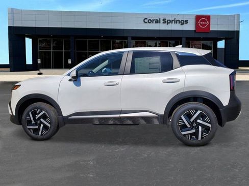 New 2026 Nissan Kicks SV FWD image 2