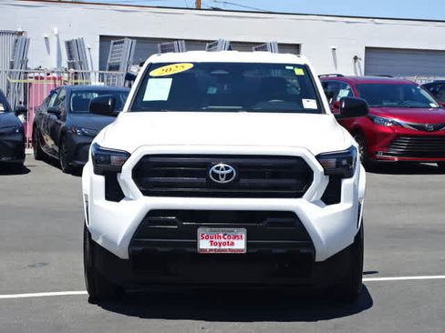Used 2025 Toyota Tacoma SR RWD image 3
