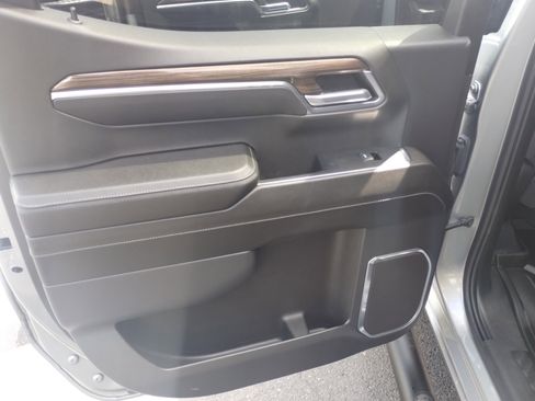 Used 2023 Chevrolet Silverado 1500 RST w/ Rally Edition image 16