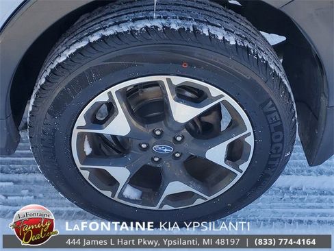 Used 2019 Subaru Crosstrek 2.0i Premium image 7