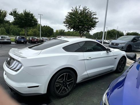 Used 2021 Ford Mustang GT Premium w/ Enhanced Security Package RWD image 4