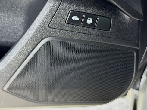 Used 2020 Honda Clarity Touring image 23