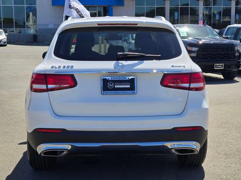 Used 2019 Mercedes-Benz GLC 300 4MATIC image 6