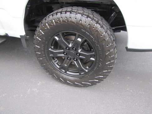 Used 2021 Ford F150 XLT w/ Equipment Group 302A High AWD/4WD image 31