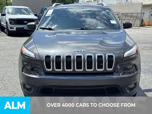 Used 2014 Jeep Cherokee Latitude image 3