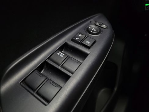 Used 2020 Honda Fit EX image 27