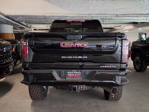 New 2026 GMC Sierra 2500 AT4X AWD/4WD image 8