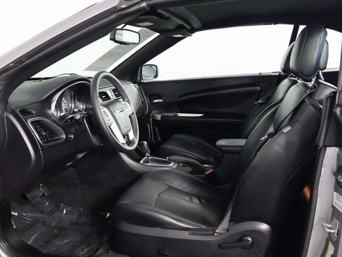 Used 2014 Chrysler 200 Touring FWD image 8