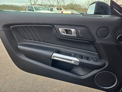 Used 2022 Ford Mustang GT Premium RWD image 11