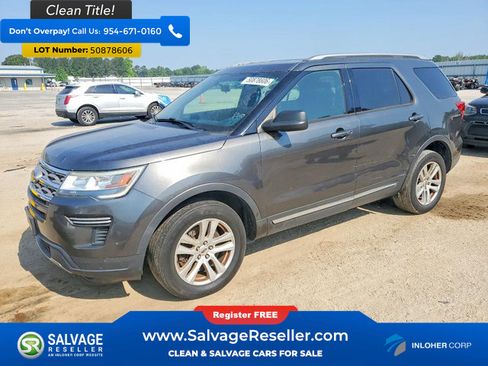 Used 2018 Ford Explorer XLT AWD/4WD image 1