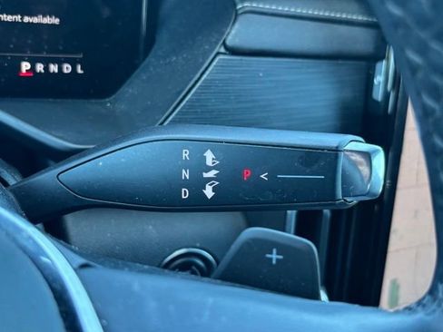 Used 2024 GMC Acadia Elevation FWD image 21