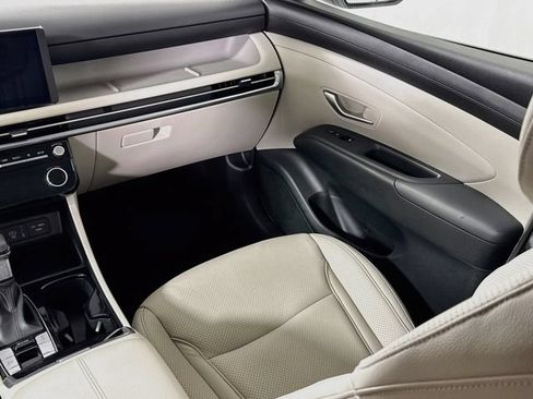Certified 2025 Hyundai Tucson SEL FWD image 24