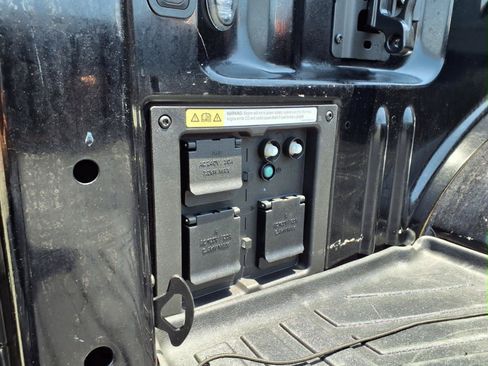 Used 2025 Ford F150 XLT w/ Equipment Group 303A High AWD/4WD image 8