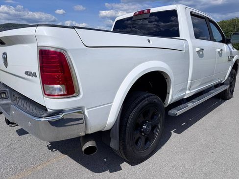 Used 2016 RAM 2500 Laramie w/ Convenience Group AWD/4WD image 15