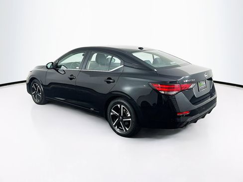 Used 2024 Nissan Sentra SV image 5