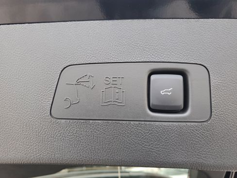 New 2026 Lincoln Corsair Premiere image 30