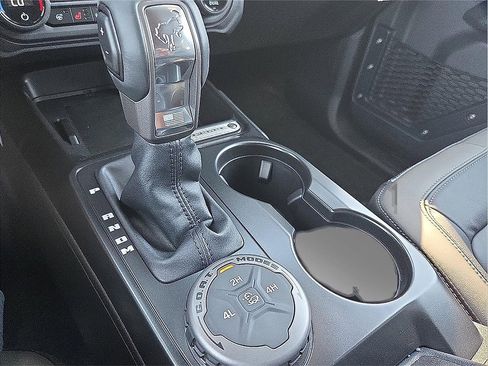New 2025 Ford Bronco Outer Banks image 20