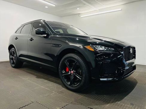 Used 2018 Jaguar F-PACE S AWD/4WD image 1