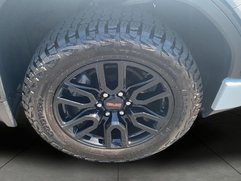 Used 2021 GMC Sierra 1500 Elevation w/ Preferred Package AWD/4WD image 21