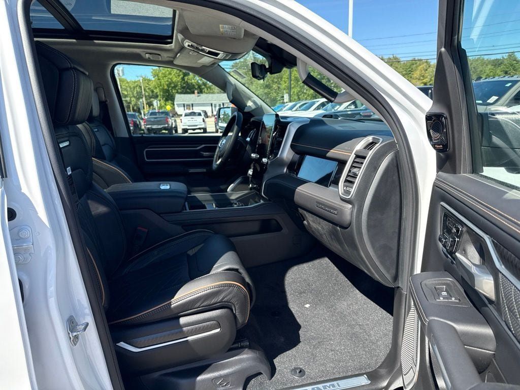 New 2027 RAM 1500 Tungsten w/ Trailer Tow Group AWD/4WD image 30