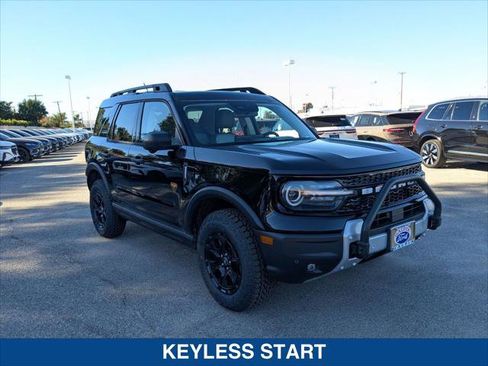 New 2025 Ford Bronco Sport Badlands w/ Sasquatch Badlands Package AWD/4WD image 7