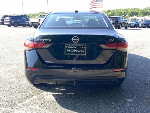 Used 2024 Nissan Sentra SV FWD image 4