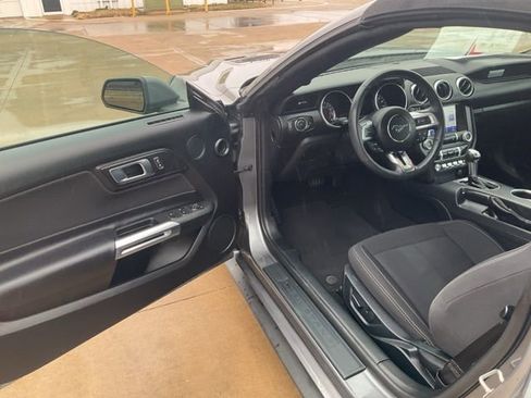 Used 2022 Ford Mustang Convertible w/ Equipment Group 101A image 2