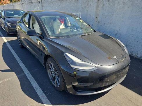 Used 2021 Tesla Model 3 Standard Range Plus RWD image 1