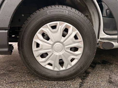 Used 2024 Ford Transit 250 Low Roof w/ Exterior Upgrade Package image 10