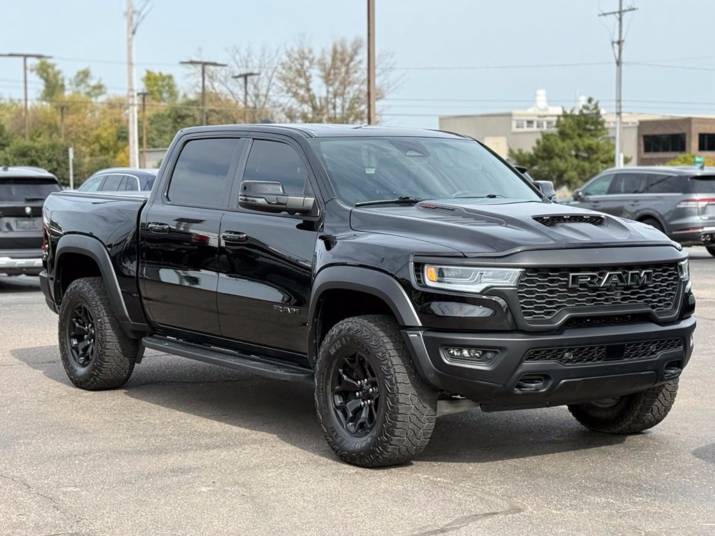Used 2025 RAM 1500 RHO AWD/4WD image 32
