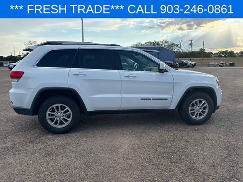 Used 2019 Jeep Grand Cherokee Laredo RWD image 13