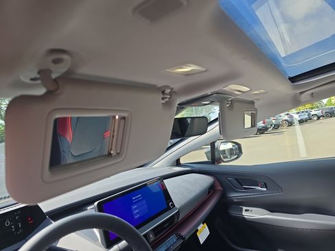 New 2026 Toyota Prius Plug-In Hybrid FWD image 13