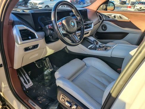 Used 2023 BMW XM image 9
