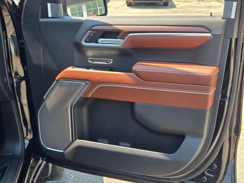 New 2026 GMC Sierra 1500 Denali Ultimate AWD/4WD image 15