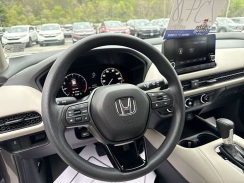 Used 2024 Honda HR-V LX image 13